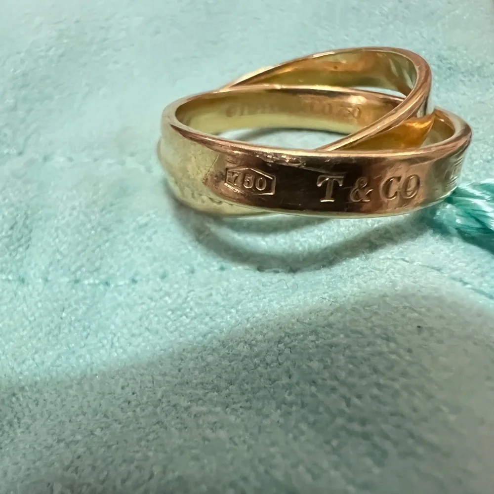1837 interlock ring